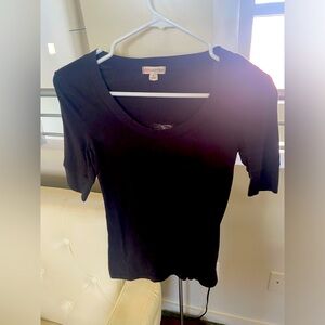 Classic Black Quarter Sleeve Top